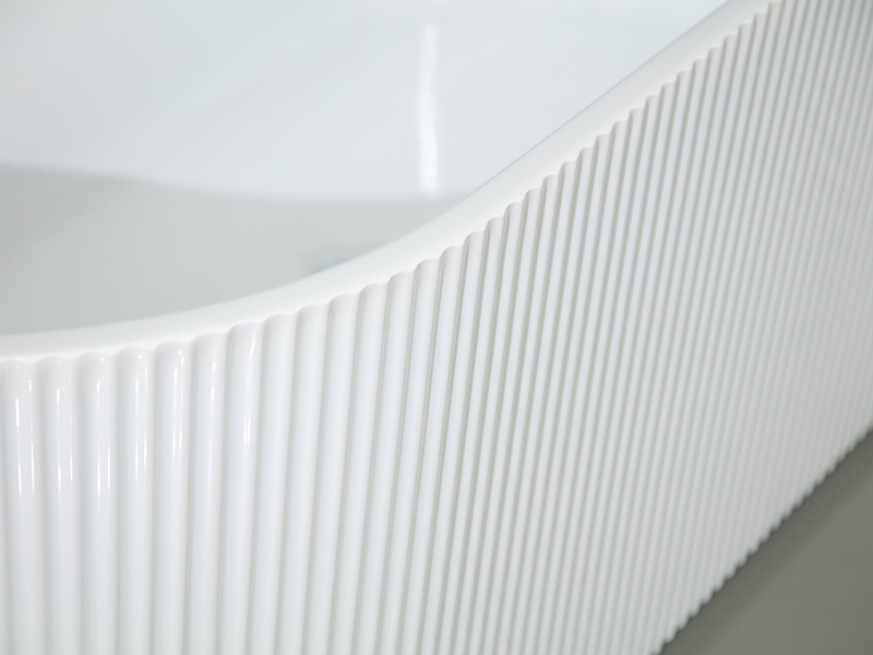 Freestanding-Bathtub-4